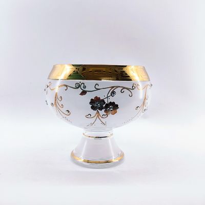 Modern Large Glass Fruit Bowls Handcrafted With Piled Flower Pattern