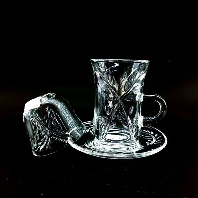 Elegant Round Glass Tea Cup Set With 6 Cups