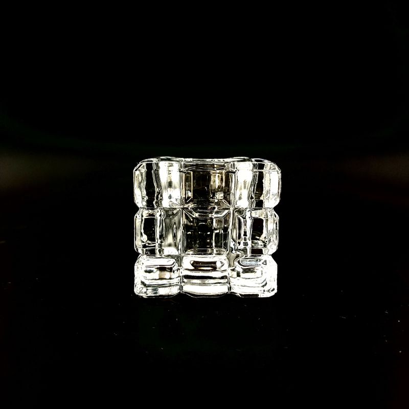 Stylish And Simple Cylinder Glass Candle Holder For A Perfect Ambiance